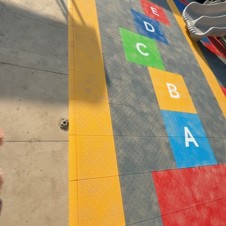 Professional Interlocking PP M - Outdoor Sport Court Tiles review and price